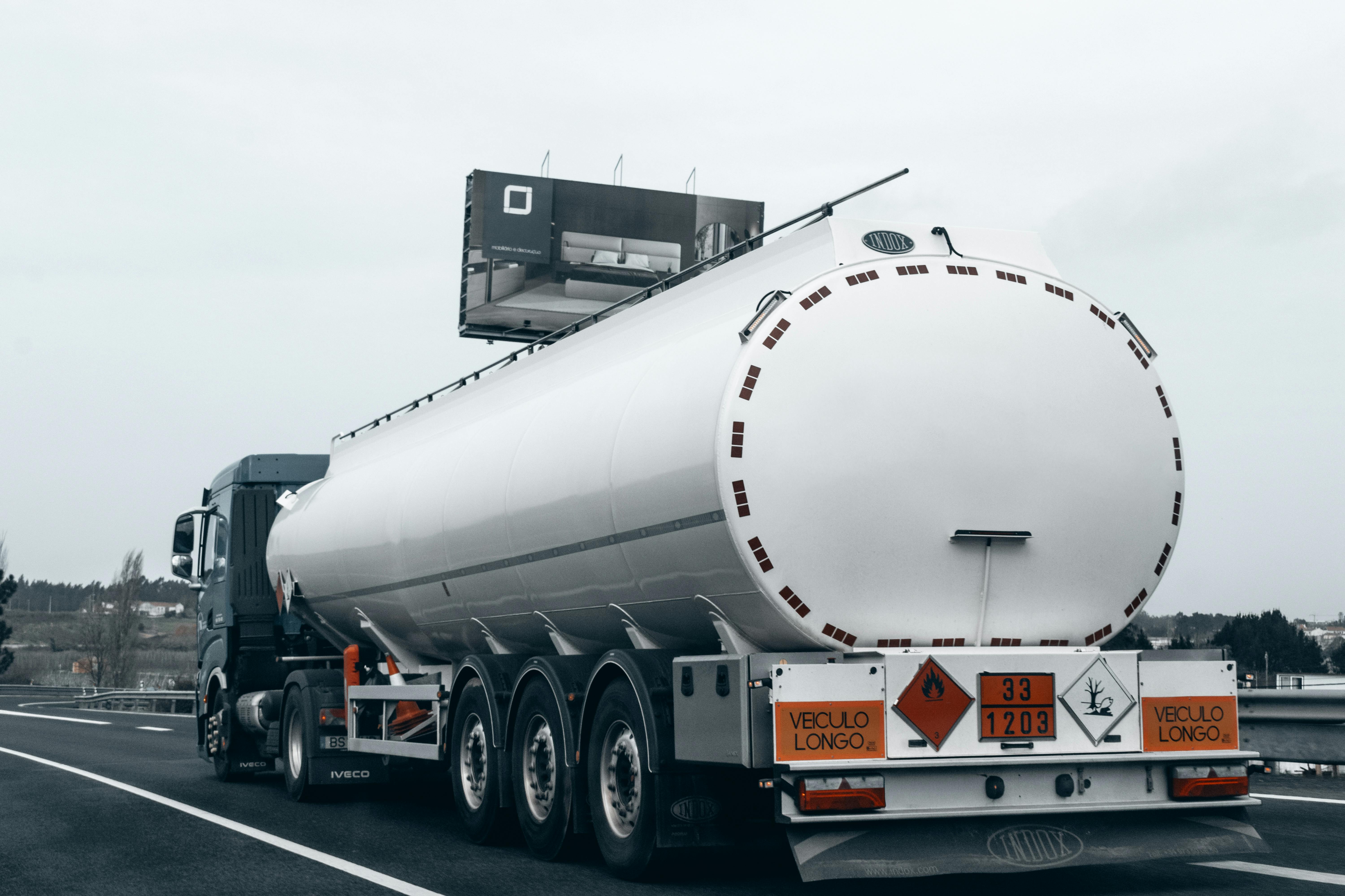 Truck and trailer management